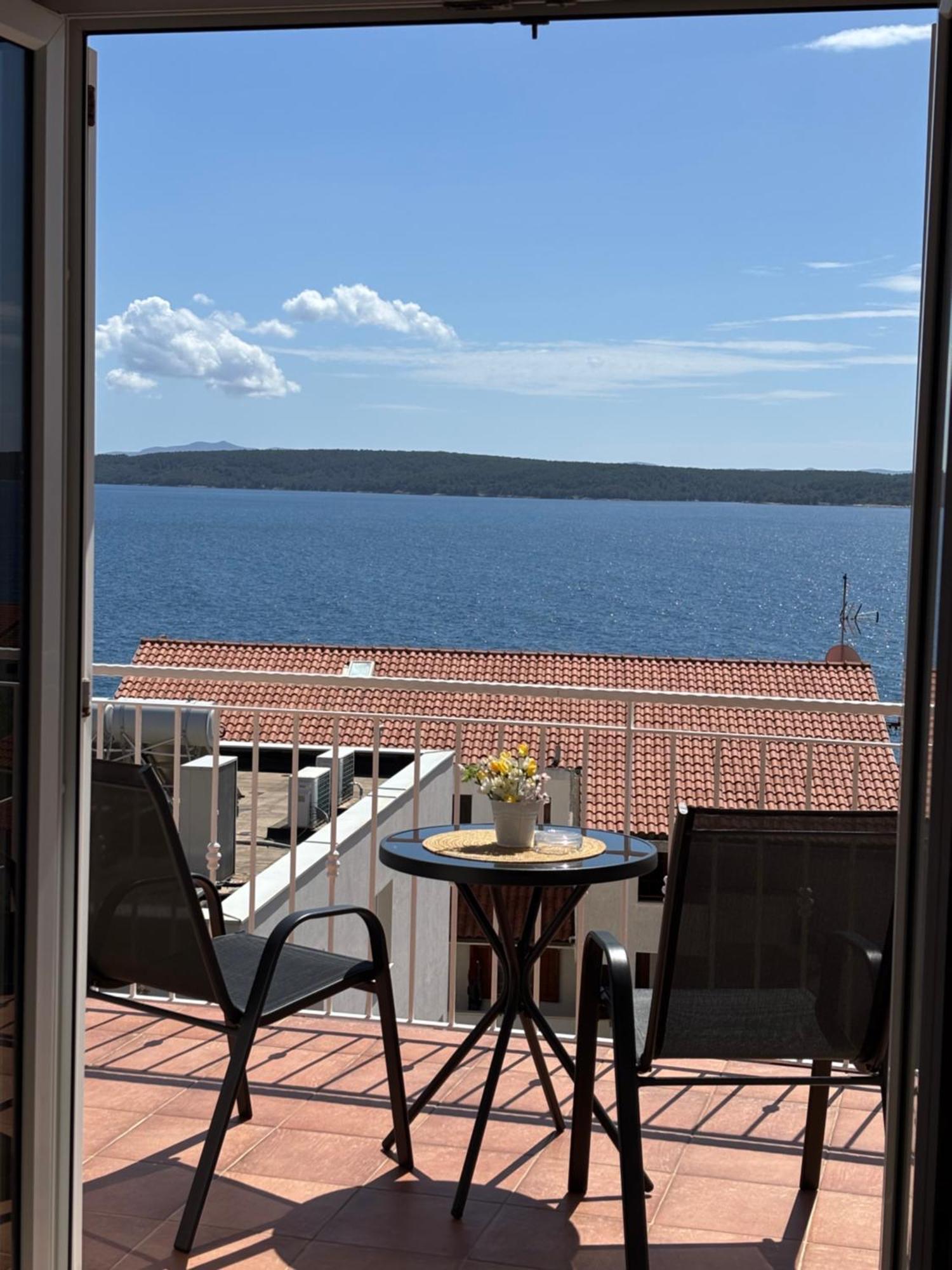 Plava Laguna Zavala Exteriör bild
